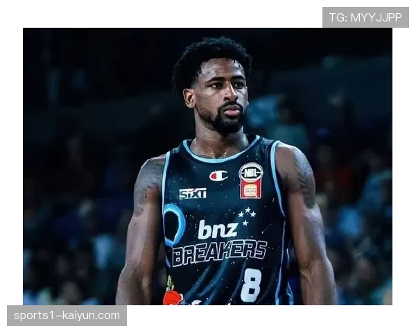 乌戈布罗金顿使用引疑惑 防守悍将仅出战3分钟遭质疑